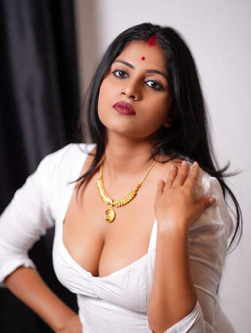 Desi Bhabhi Escorts